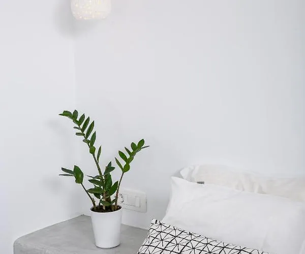 Apartamento Sensia Luxury With Hot Tub Oia